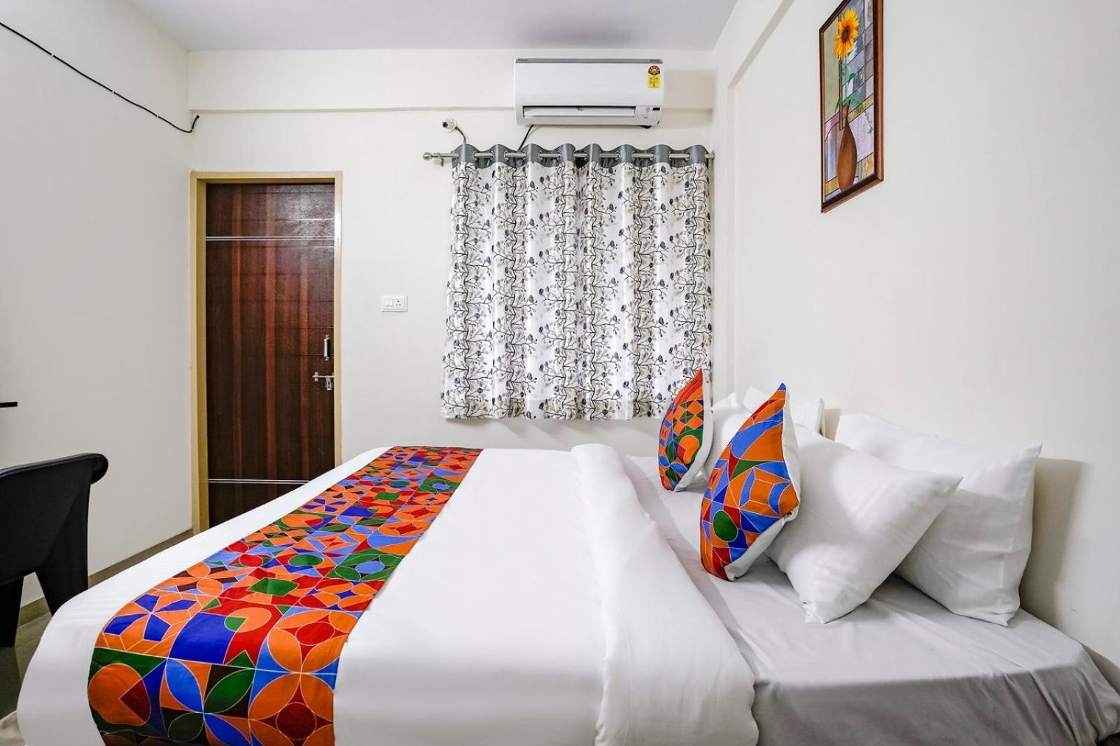 Hotel Comfort Caves Нашик Екстериор снимка