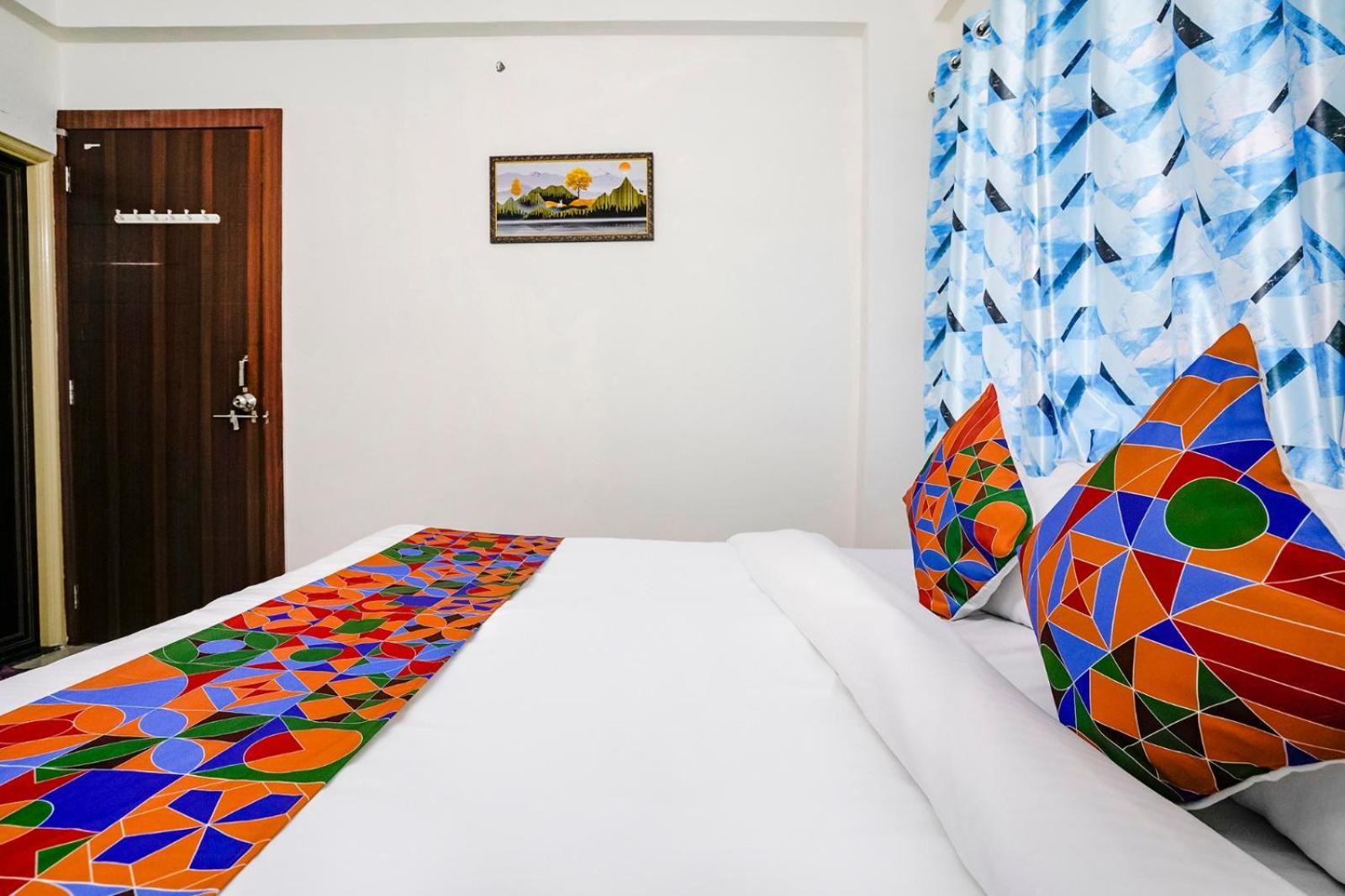 Hotel Comfort Caves Нашик Екстериор снимка